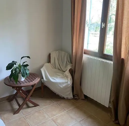 Chez Cathy Et Philippe 펜션 Vérargues